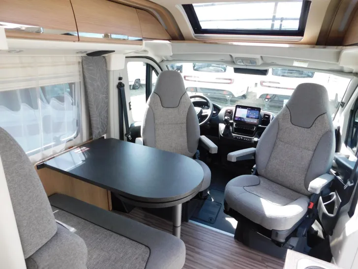 Fahrzeugbild Malibu Van diversity GT skyview 640 LE K #9
