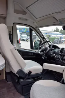 Fahrzeugbild Carado CV600 pro+*Schwenkbad* #12
