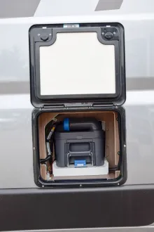 Fahrzeugbild Carado CV600 pro+*Schwenkbad* #37