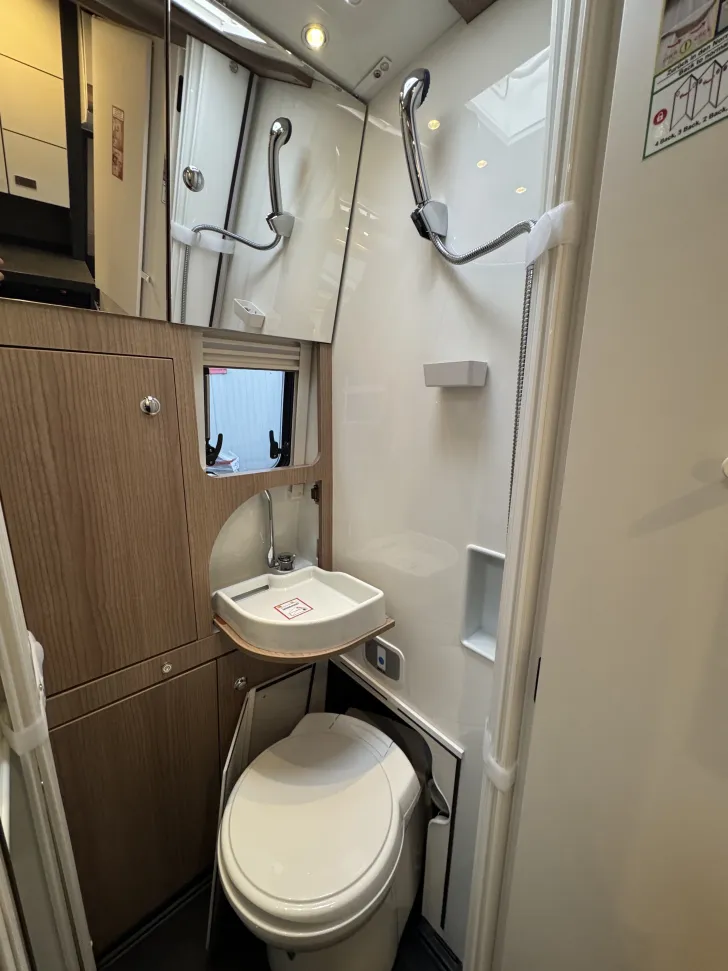 Fahrzeugbild Malibu genius 641 LE #11