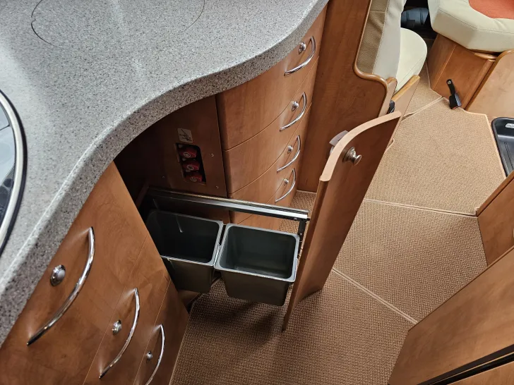 Fahrzeugbild Carthago chic c-line T 4.8 #25