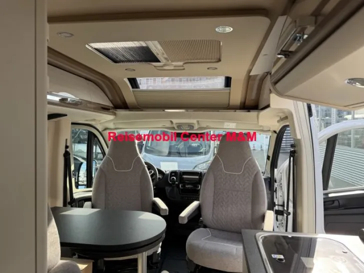 Fahrzeugbild Malibu Van first class-two rooms GT skyview 640 LE RB #12