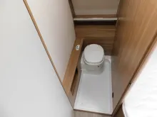 Fahrzeugbild Bürstner Premio 460 TS IC-Line, Klima, Kombidose, 1700KG #14