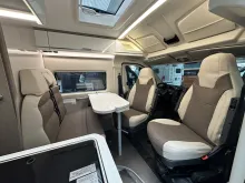 Fahrzeugbild Karmann Mobil Davis Lifestyle 620 Concept-Paket Automatik Solar Skyroof  3.Bett #7
