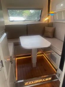 Fahrzeugbild Camppass CR 550i / Innenküche #15