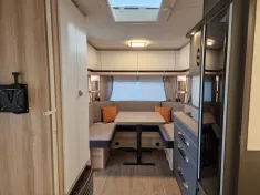 Bild 12 Hobby De Luxe 460 UFe - Sondermodell IC-Line