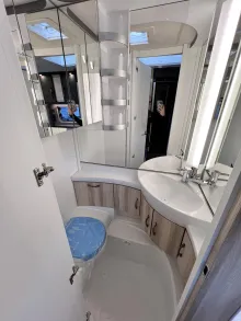 Fahrzeugbild Hobby De Luxe 540 UL Ambientebeleuchtung #9