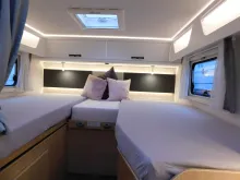 Fahrzeugbild Sunlight Adventure T Ford 670S #11