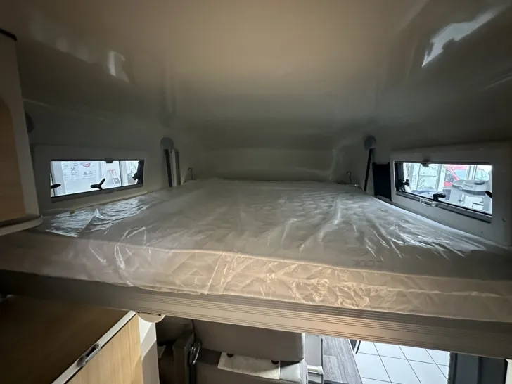 Fahrzeugbild Karmann Mobil Dexter 550 Lithium Kamera Combi D4 Heizung #10