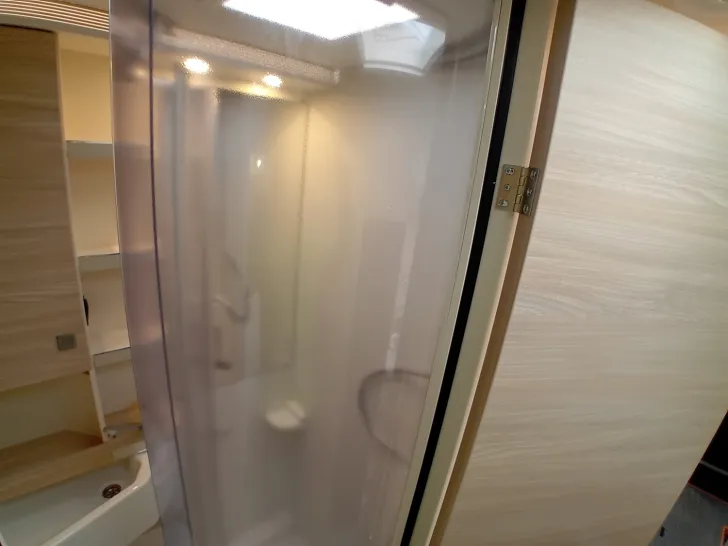 Fahrzeugbild Eura Mobil Activa One 690 HB Travel Paket Travel+ Paket #18