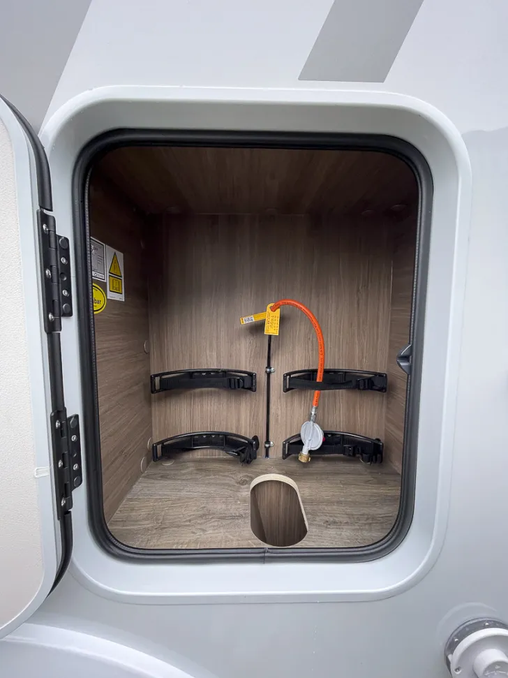 Fahrzeugbild Carado V132 pro+ *Automatik, LED, Alu* #31