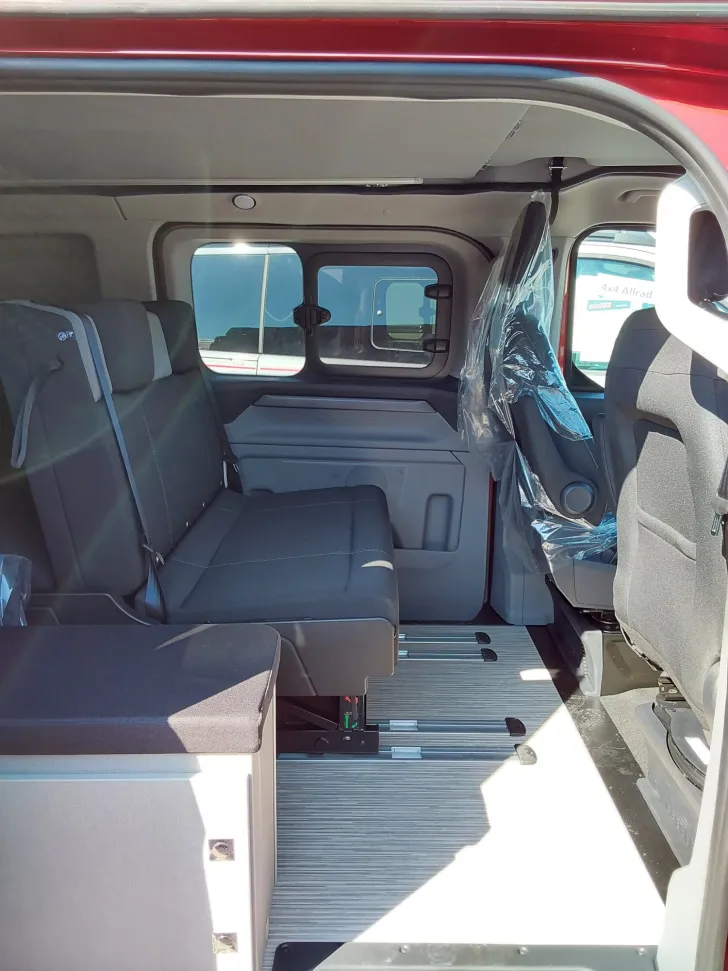 Fahrzeugbild Bürstner Copa C 530 4x4, AWT beheizt, ACC, AHK #10