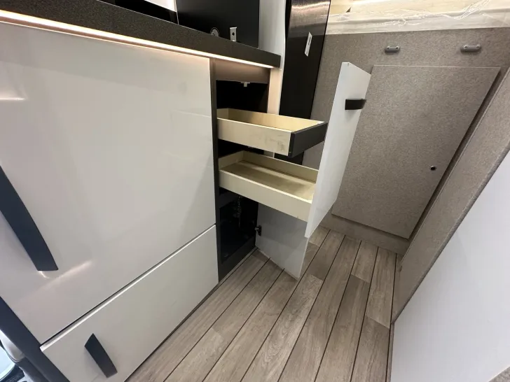 Fahrzeugbild Forster T 599 HB Sonderpreis Markise - Fahrradträger #9