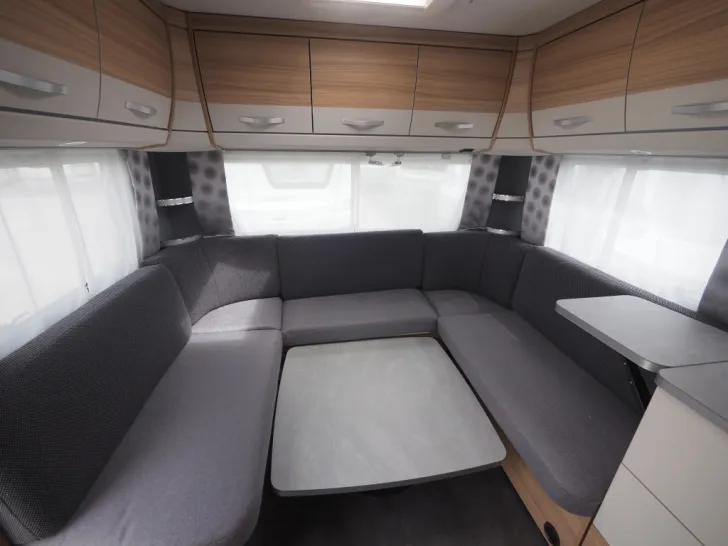 Fahrzeugbild Dethleffs Camper 730 FKR, 57.244,-€ Listenpreis ! #8