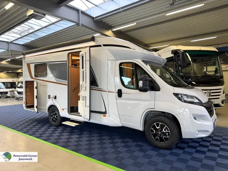 Fahrzeugbild Bürstner Lyseo TD 644 G Harmony Line Winter Paket #1