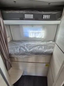 Fahrzeugbild Challenger GRAPHITE ULTIMATE 380 #25