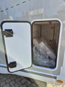 Fahrzeugbild Challenger GRAPHITE ULTIMATE 380 #29