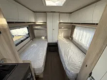 Fahrzeugbild Hobby De Luxe 460 LU 1500 KG #13