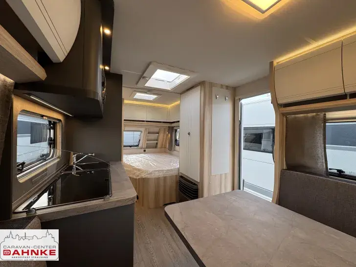 Fahrzeugbild Hobby De Luxe 460 UFe 1500 KG Mod.26! #9