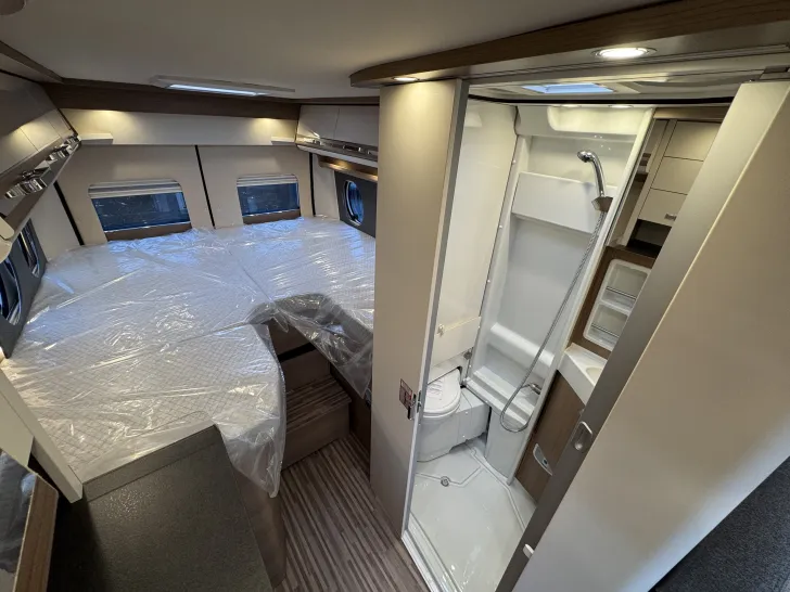 Fahrzeugbild Malibu Van Diversity 640 LE K GT skyview #10