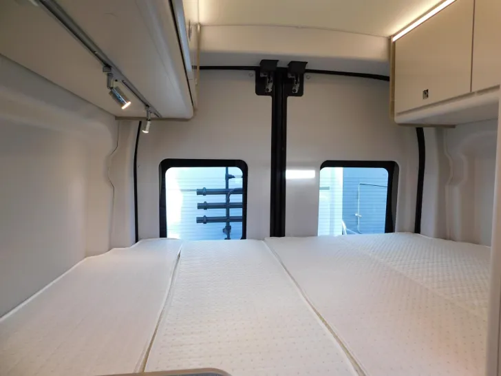 Fahrzeugbild Bürstner Lineo C 550 ab sofort verfügbar #16