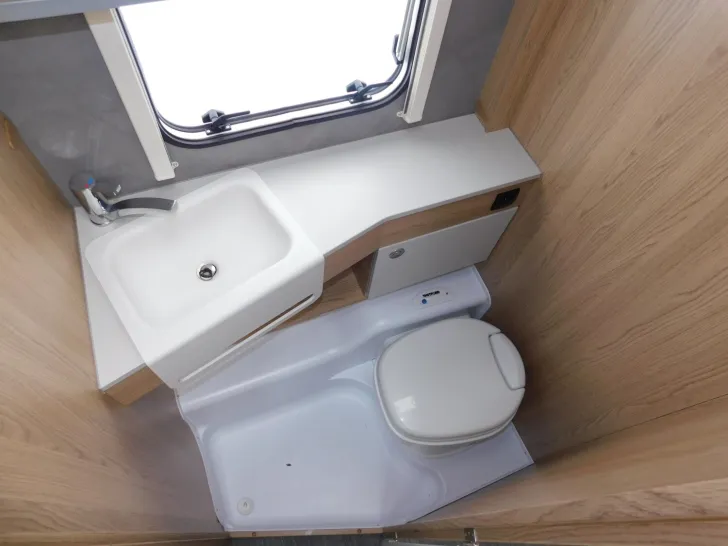 Fahrzeugbild Dethleffs Aero 530 KR up Mover+Klima+WiGo-Rolli+DuoControl #17