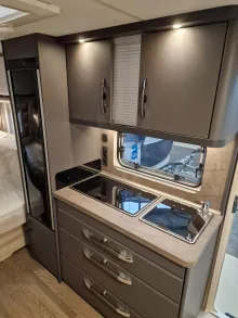 Fahrzeugbild Hobby De Luxe 495 UL - Modell 2026 #5