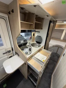 Fahrzeugbild La Mancelle Liberty 490 LJ Markise Mover TV GFK Dunstabzug #15