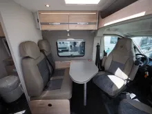 Fahrzeugbild Dethleffs Globetrail 640 ES, Chassis/El./Komf., Autom. #8