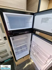 Fahrzeugbild Challenger 250 Break Edition #11