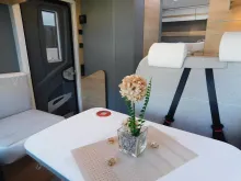 Fahrzeugbild Dethleffs Just Camp T 6812 EB 8G-Automatik, Hubbett #8