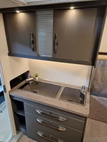 Fahrzeugbild Hobby De Luxe 400 SFe - Modell 2026 #4