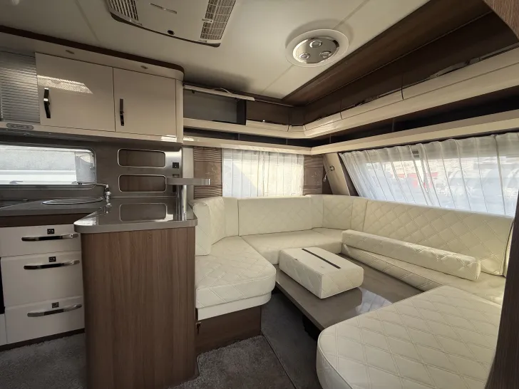 Fahrzeugbild Hobby Prestige 660 WFC #6