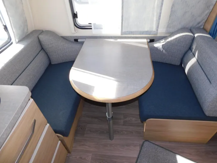 Fahrzeugbild Fendt Bianco Activ 390 FHS Mover, Vorzelt, DuoControl #14