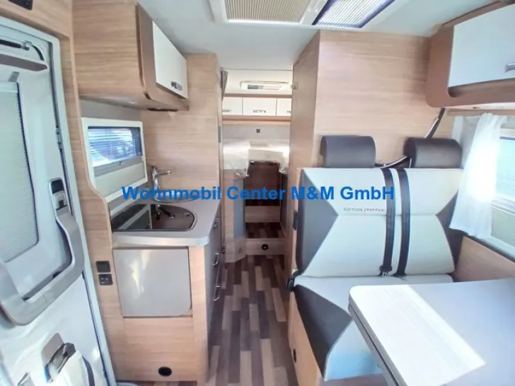 Fahrzeugbild Weinsberg CaraCompact 600 MEG Edition Pepper MJ26 Premium #3