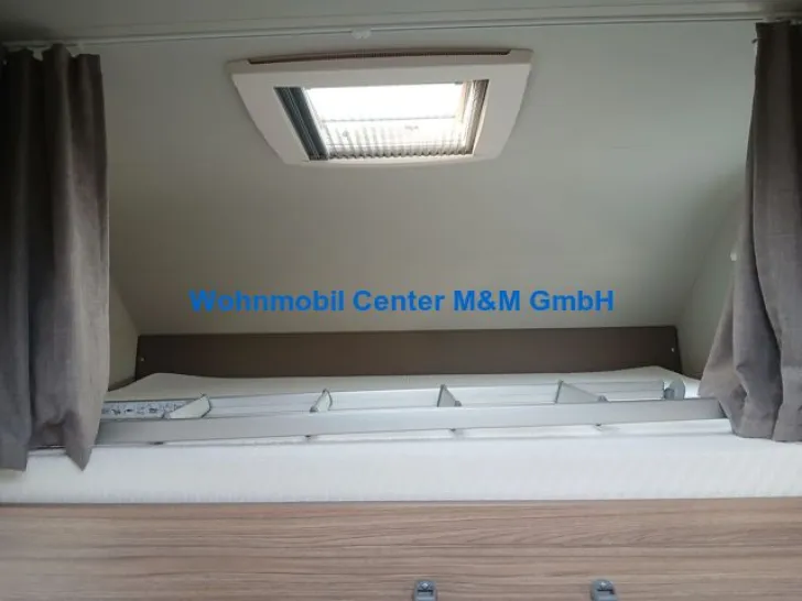 Fahrzeugbild Weinsberg CaraHome 550 MG Modell 2024 Automatik Arktis #9