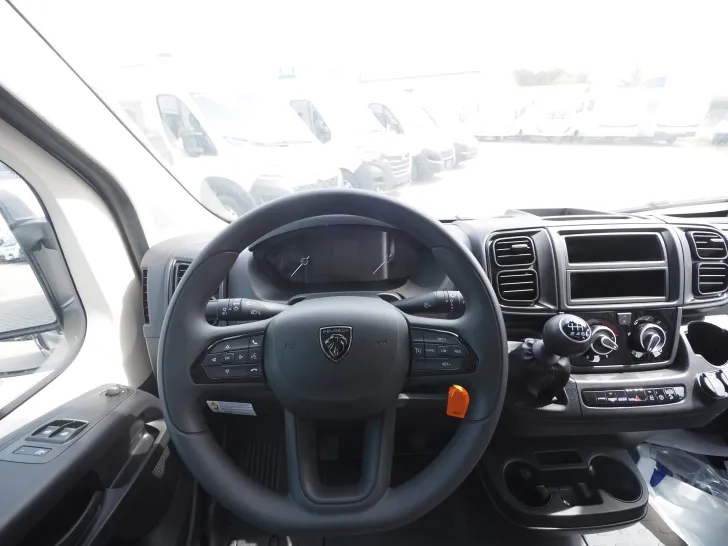 Fahrzeugbild Sunlight CLIFF 600, Sonderedition! Multim. Markise uvm. #6