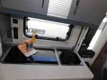 Fahrzeugbild OnTour 460 DL Bugfenster, Hobby-Connect, 47LTank #12