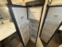 Fahrzeugbild Eura Mobil Activa One AO 650 HS Travel Pkt Fahrass. Combi6E #11