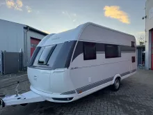 Fahrzeugbild Hobby De Luxe 490 KMF Autark, Garage, 1800 kg #13