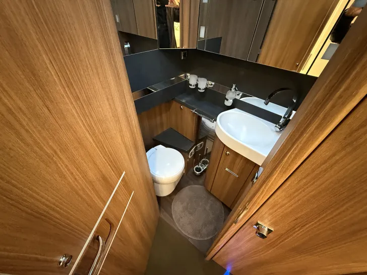 Fahrzeugbild Carthago chic e-line I 50 LE DA #15