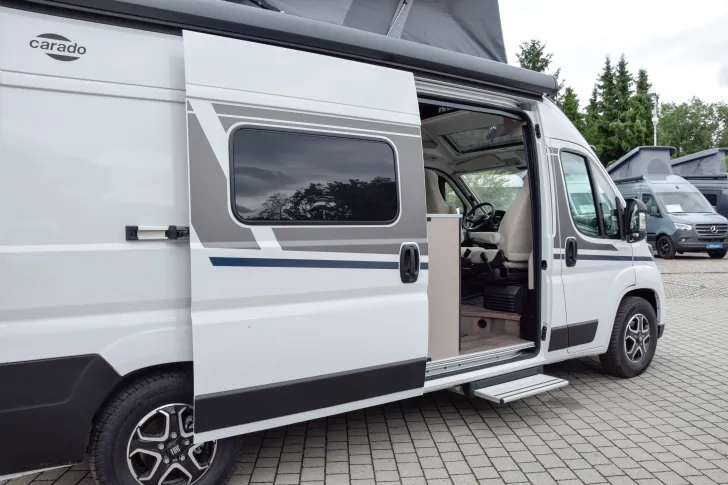 Fahrzeugbild Carado CV600 pro+ *Aufstelldach*Autom.*CombiD*Navi* #9
