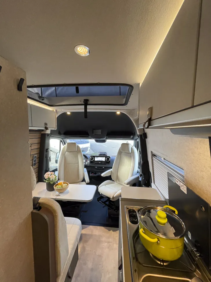 Fahrzeugbild Hymer Grand Canyon S 600 *Allrad*Autarkie*Combi6DE* #27