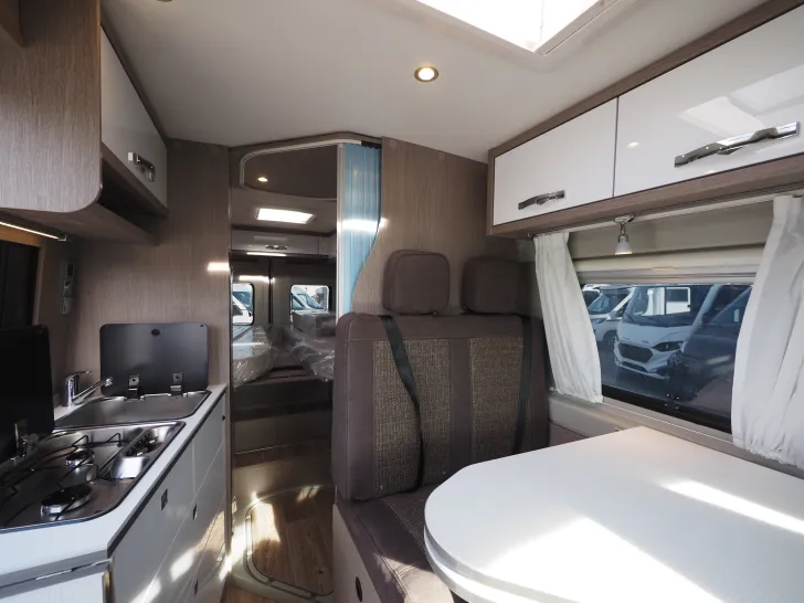 Fahrzeugbild Pössl Roadcruiser, Automatik, Gr. Kühlsch., Rahmenf. #7