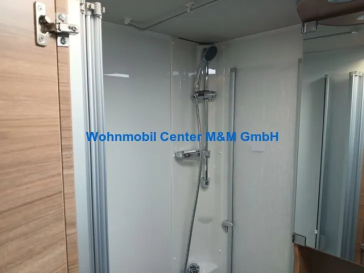 Fahrzeugbild Weinsberg CaraCompact 600 MEG Edition Pepper MJ26 Automati #8