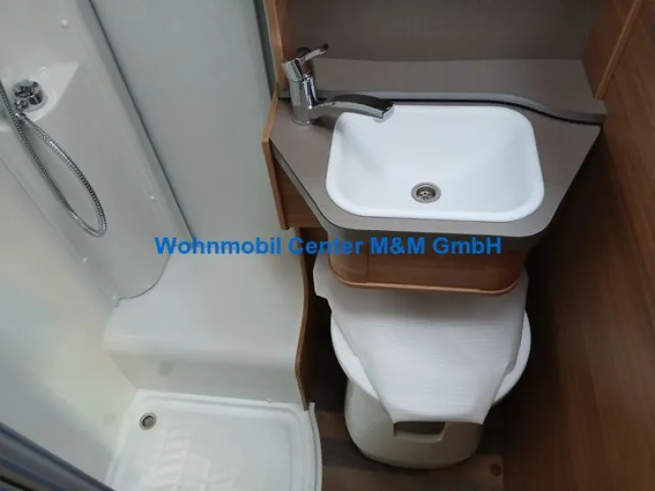 Fahrzeugbild Weinsberg CaraCompact 600 MEG Edition Pepper MJ26 Automati #12