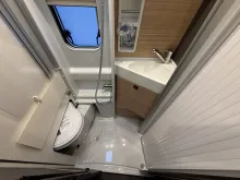 Fahrzeugbild Malibu Van First Class - Two Rooms 640 LE RB charming GT skyview 14.000,- € gespart! #13