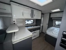 Fahrzeugbild Hobby Excellent 560 CFe Auflastung 2.000kg #9