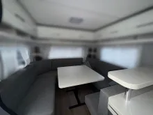 Fahrzeugbild Hobby Excellent 560 CFe Auflastung 2.000kg #7