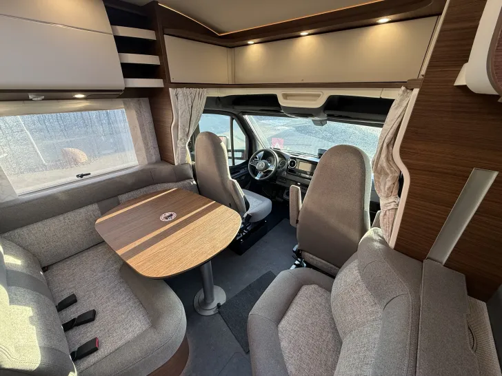 Fahrzeugbild Carthago chic c-line T 4.9 LE #9